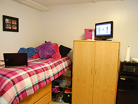 Framingham State University - Intro to College Studies...